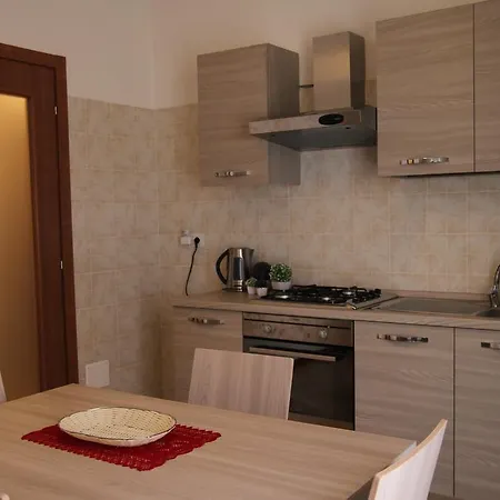 Aduepassidallafiera Appartement